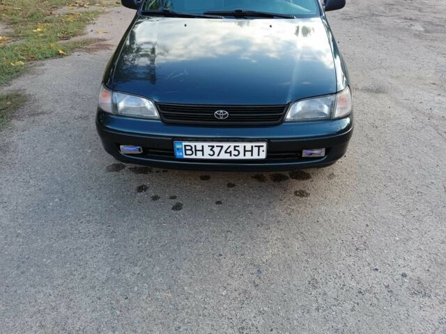 Зеленый Тойота Карина, объемом двигателя 1.6 л и пробегом 342 тыс. км за 3200 $, фото 3 на Automoto.ua