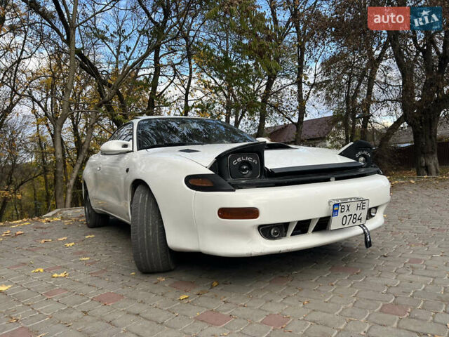 Белый Тойота Селика, объемом двигателя 2.2 л и пробегом 250 тыс. км за 4000 $, фото 6 на Automoto.ua