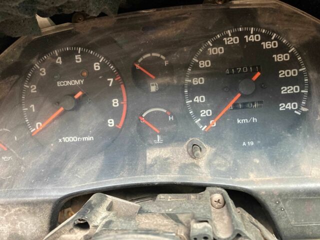 Красный Тойота Селика, объемом двигателя 2 л и пробегом 400 тыс. км за 1150 $, фото 2 на Automoto.ua