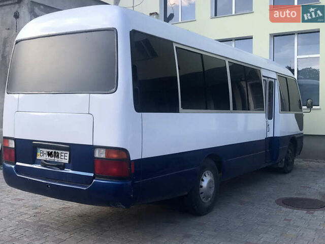 Білий Тойота Coaster, об'ємом двигуна 4.2 л та пробігом 500 тис. км за 6000 $, фото 6 на Automoto.ua