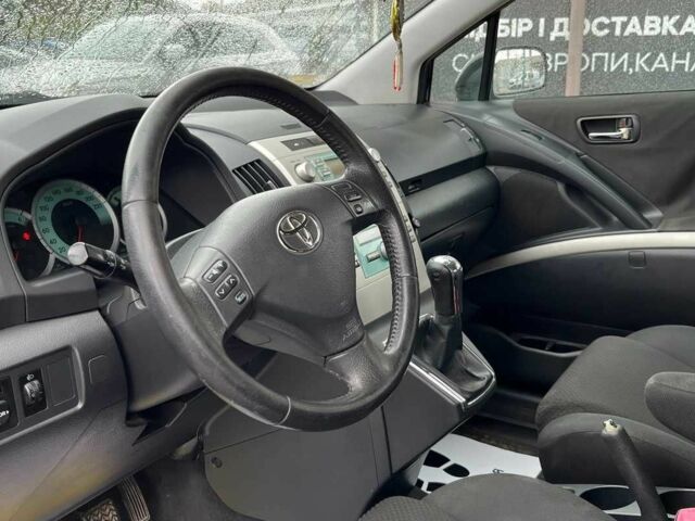 Черный Тойота Королла Версо, объемом двигателя 2 л и пробегом 200 тыс. км за 5500 $, фото 10 на Automoto.ua