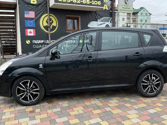 Черный Тойота Королла Версо, объемом двигателя 2 л и пробегом 200 тыс. км за 5500 $, фото 3 на Automoto.ua