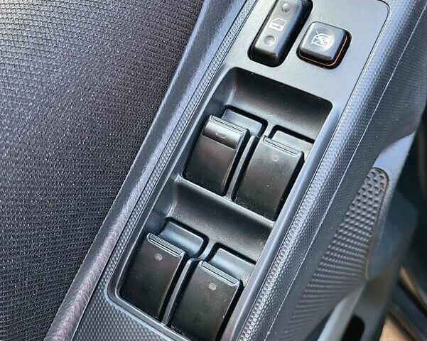 Черный Тойота Королла Версо, объемом двигателя 2.23 л и пробегом 328 тыс. км за 4100 $, фото 20 на Automoto.ua