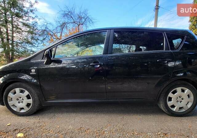 Черный Тойота Королла Версо, объемом двигателя 2.23 л и пробегом 328 тыс. км за 4100 $, фото 1 на Automoto.ua