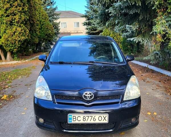 Черный Тойота Королла Версо, объемом двигателя 2.23 л и пробегом 328 тыс. км за 4100 $, фото 5 на Automoto.ua