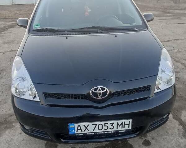 Черный Тойота Королла Версо, объемом двигателя 2.2 л и пробегом 221 тыс. км за 6300 $, фото 2 на Automoto.ua