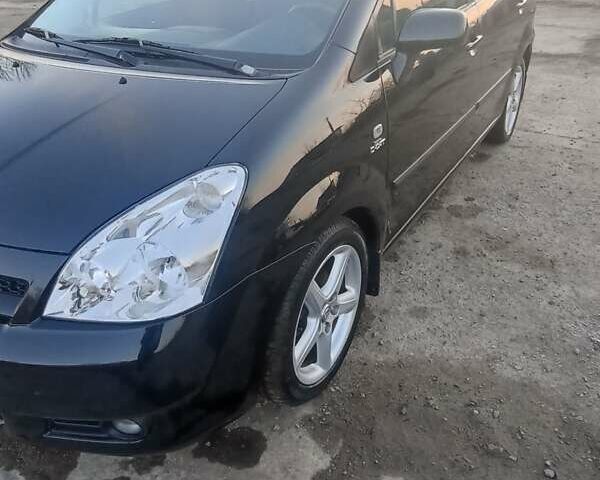 Черный Тойота Королла Версо, объемом двигателя 2.2 л и пробегом 221 тыс. км за 6300 $, фото 7 на Automoto.ua