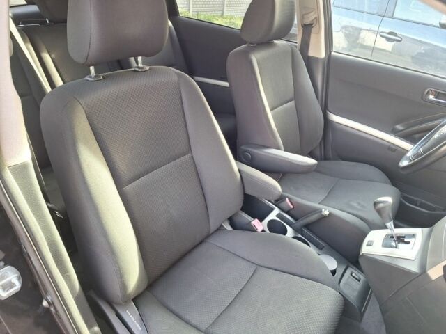 Черный Тойота Королла Версо, объемом двигателя 1.8 л и пробегом 220 тыс. км за 8243 $, фото 5 на Automoto.ua