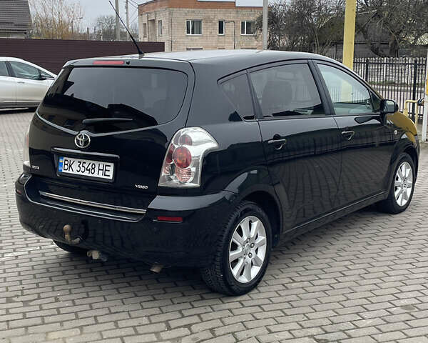 Черный Тойота Королла Версо, объемом двигателя 1.79 л и пробегом 220 тыс. км за 6800 $, фото 2 на Automoto.ua