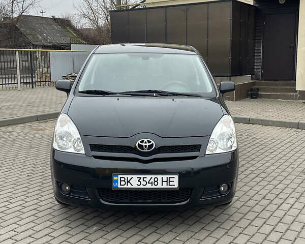 Черный Тойота Королла Версо, объемом двигателя 1.79 л и пробегом 220 тыс. км за 6800 $, фото 4 на Automoto.ua