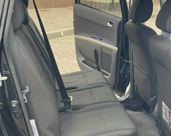 Черный Тойота Королла Версо, объемом двигателя 1.79 л и пробегом 220 тыс. км за 6800 $, фото 17 на Automoto.ua