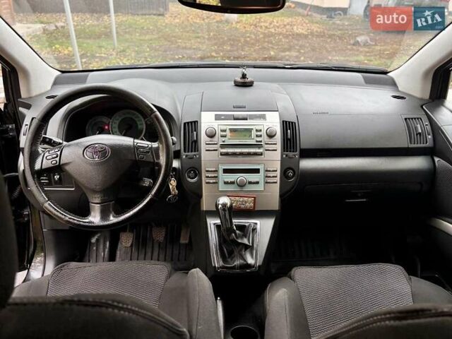 Черный Тойота Королла Версо, объемом двигателя 2.23 л и пробегом 220 тыс. км за 7000 $, фото 8 на Automoto.ua