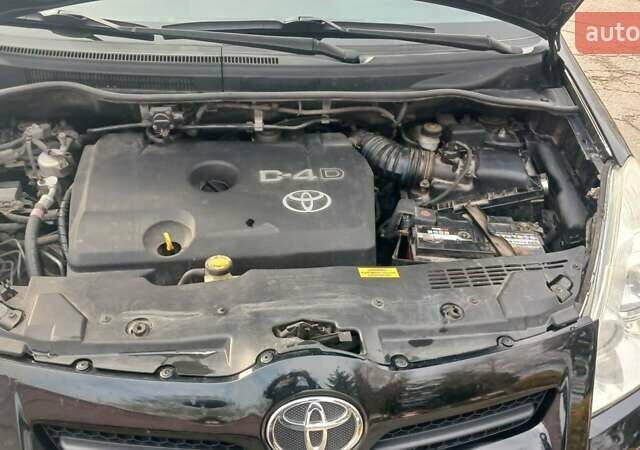 Черный Тойота Королла Версо, объемом двигателя 2.23 л и пробегом 233 тыс. км за 7100 $, фото 8 на Automoto.ua