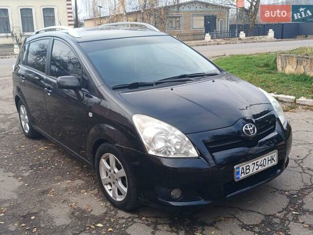Черный Тойота Королла Версо, объемом двигателя 2.23 л и пробегом 233 тыс. км за 7100 $, фото 1 на Automoto.ua