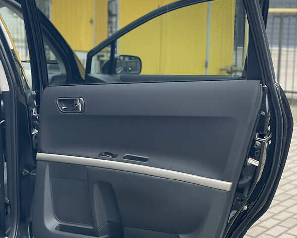 Черный Тойота Королла Версо, объемом двигателя 1.79 л и пробегом 220 тыс. км за 6800 $, фото 15 на Automoto.ua