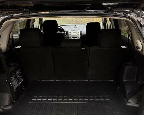 Черный Тойота Королла Версо, объемом двигателя 2.23 л и пробегом 220 тыс. км за 7000 $, фото 1 на Automoto.ua