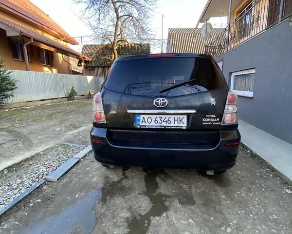 Черный Тойота Королла Версо, объемом двигателя 2.2 л и пробегом 250 тыс. км за 6800 $, фото 4 на Automoto.ua