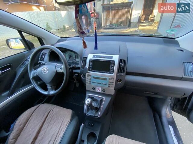 Черный Тойота Королла Версо, объемом двигателя 2.2 л и пробегом 250 тыс. км за 6800 $, фото 3 на Automoto.ua