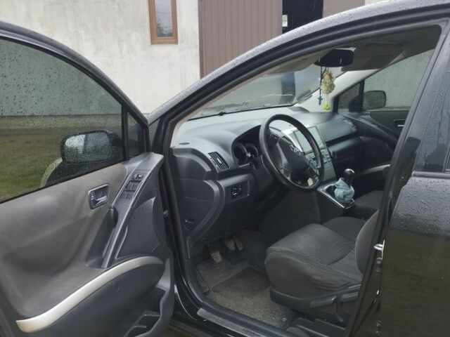 Черный Тойота Королла Версо, объемом двигателя 2.2 л и пробегом 299 тыс. км за 6500 $, фото 10 на Automoto.ua