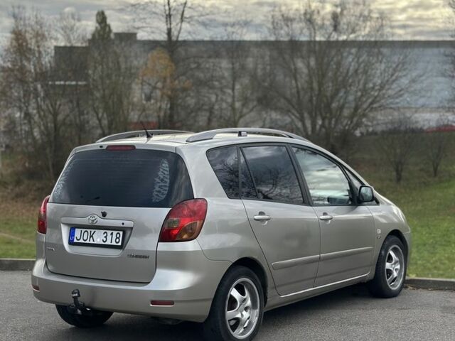 Коричневий Тойота Королла Версо, об'ємом двигуна 2 л та пробігом 293 тис. км за 2000 $, фото 3 на Automoto.ua