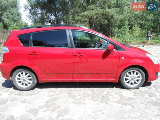 Красный Тойота Королла Версо, объемом двигателя 2.23 л и пробегом 198 тыс. км за 8200 $, фото 6 на Automoto.ua