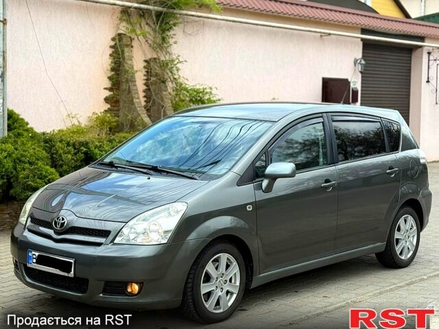 Тойота Королла Версо, объемом двигателя 2.2 л и пробегом 216 тыс. км за 7150 $, фото 2 на Automoto.ua