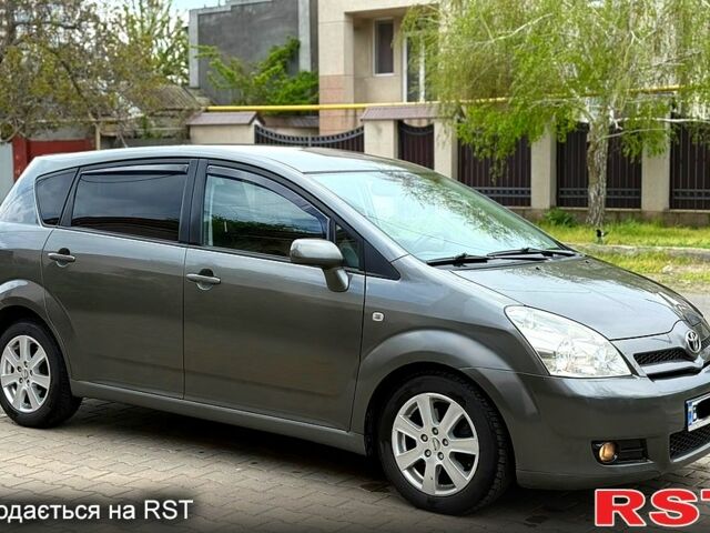 Тойота Королла Версо, объемом двигателя 2.2 л и пробегом 216 тыс. км за 7150 $, фото 1 на Automoto.ua