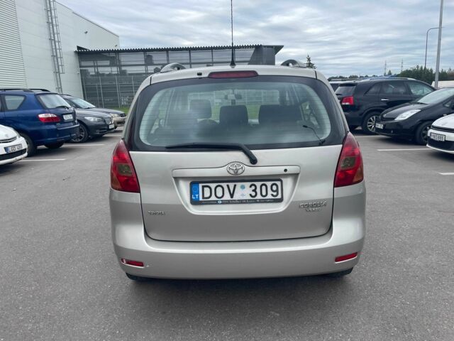 Сірий Тойота Королла Версо, об'ємом двигуна 2 л та пробігом 206 тис. км за 3250 $, фото 6 на Automoto.ua