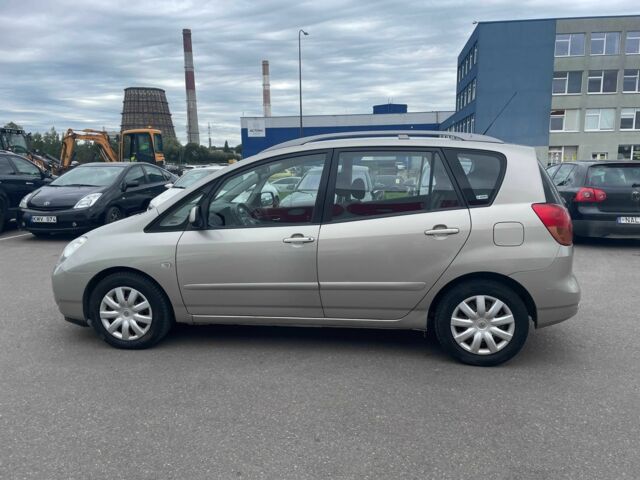 Сірий Тойота Королла Версо, об'ємом двигуна 2 л та пробігом 206 тис. км за 3250 $, фото 8 на Automoto.ua