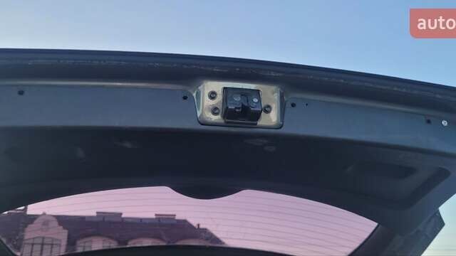 Серый Тойота Королла Версо, объемом двигателя 2 л и пробегом 313 тыс. км за 5700 $, фото 22 на Automoto.ua