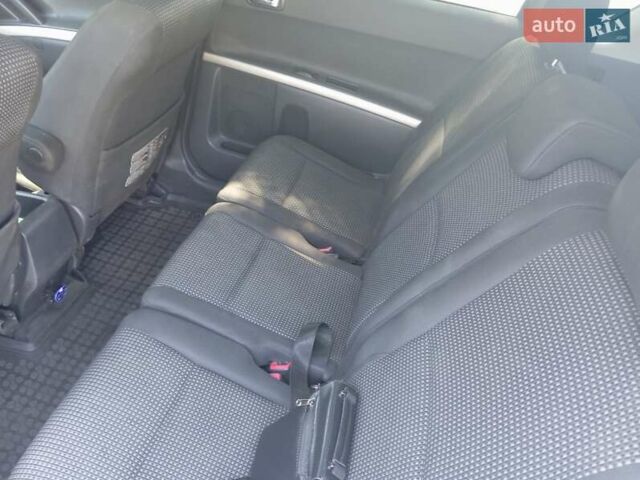 Сірий Тойота Королла Версо, об'ємом двигуна 2.2 л та пробігом 194 тис. км за 7300 $, фото 14 на Automoto.ua