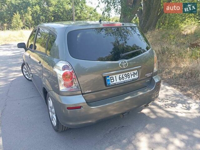 Сірий Тойота Королла Версо, об'ємом двигуна 2.2 л та пробігом 194 тис. км за 7300 $, фото 15 на Automoto.ua