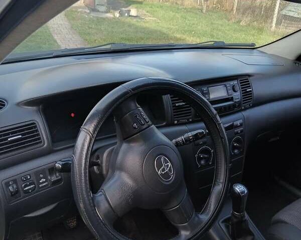 Тойота Королла Версо 2006 у Долине на Automoto.ua Сірий Тойота Королла Версо, об'ємом двигуна 1.3 л та пробігом 306 тис. км за 5200 $, фото 8 на Automoto.ua