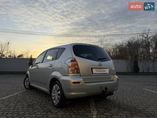 Серый Тойота Королла Версо, объемом двигателя 2.2 л и пробегом 268 тыс. км за 7850 $, фото 14 на Automoto.ua