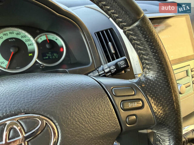 Серый Тойота Королла Версо, объемом двигателя 2.2 л и пробегом 268 тыс. км за 7850 $, фото 42 на Automoto.ua