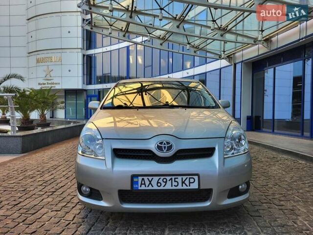 Серый Тойота Королла Версо, объемом двигателя 2.2 л и пробегом 197 тыс. км за 7300 $, фото 104 на Automoto.ua