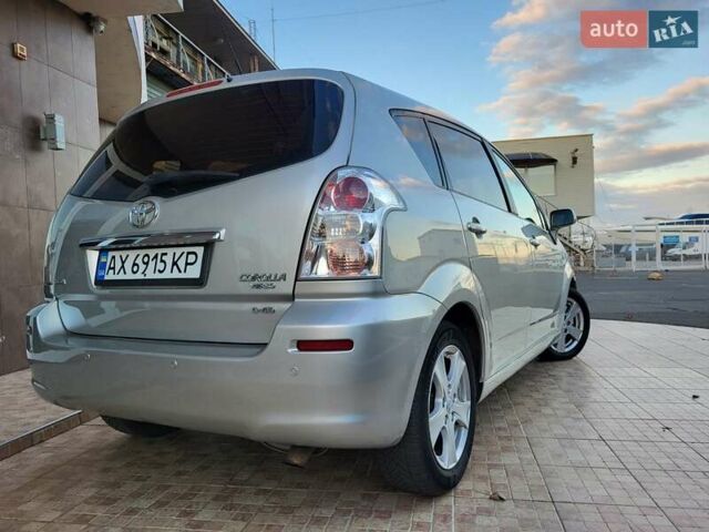 Серый Тойота Королла Версо, объемом двигателя 2.2 л и пробегом 197 тыс. км за 7300 $, фото 64 на Automoto.ua