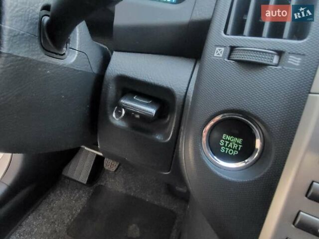 Серый Тойота Королла Версо, объемом двигателя 2.2 л и пробегом 197 тыс. км за 7300 $, фото 34 на Automoto.ua