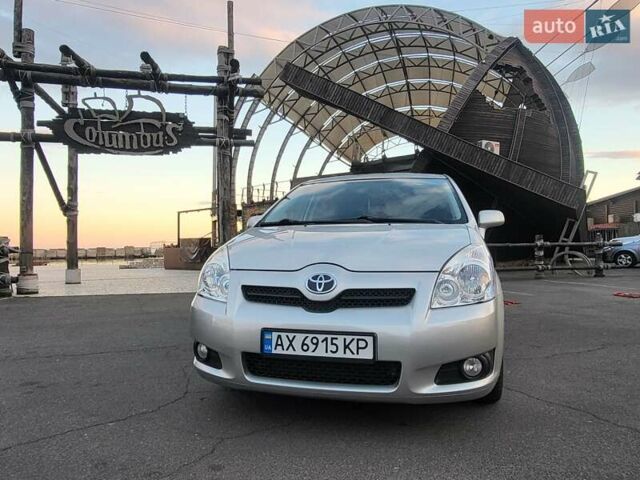 Серый Тойота Королла Версо, объемом двигателя 2.2 л и пробегом 197 тыс. км за 7300 $, фото 26 на Automoto.ua