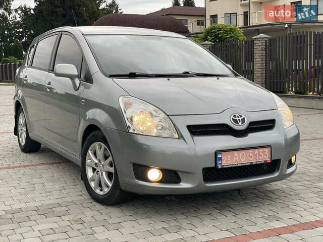 Сірий Тойота Королла Версо, об'ємом двигуна 2.2 л та пробігом 275 тис. км за 7400 $, фото 14 на Automoto.ua