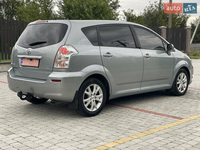 Сірий Тойота Королла Версо, об'ємом двигуна 2.2 л та пробігом 275 тис. км за 7400 $, фото 8 на Automoto.ua