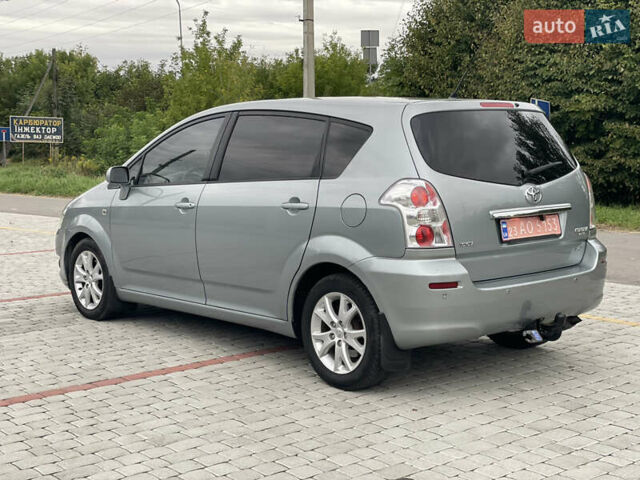 Сірий Тойота Королла Версо, об'ємом двигуна 2.2 л та пробігом 275 тис. км за 7400 $, фото 12 на Automoto.ua