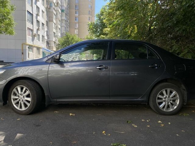 Серый Тойота Королла Версо, объемом двигателя 1.6 л и пробегом 3 тыс. км за 6750 $, фото 2 на Automoto.ua