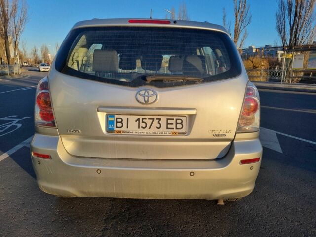 Серый Тойота Королла Версо, объемом двигателя 1.8 л и пробегом 217 тыс. км за 4300 $, фото 6 на Automoto.ua