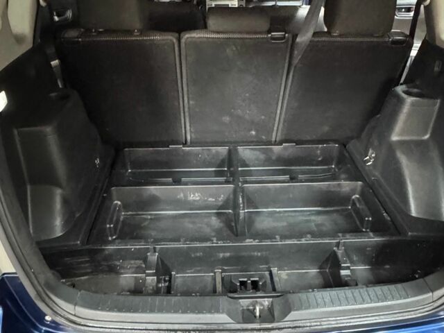 Синий Тойота Королла Версо, объемом двигателя 2.2 л и пробегом 260 тыс. км за 4700 $, фото 11 на Automoto.ua