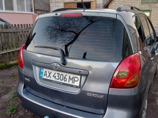 Синий Тойота Королла Версо, объемом двигателя 2 л и пробегом 253 тыс. км за 5000 $, фото 1 на Automoto.ua