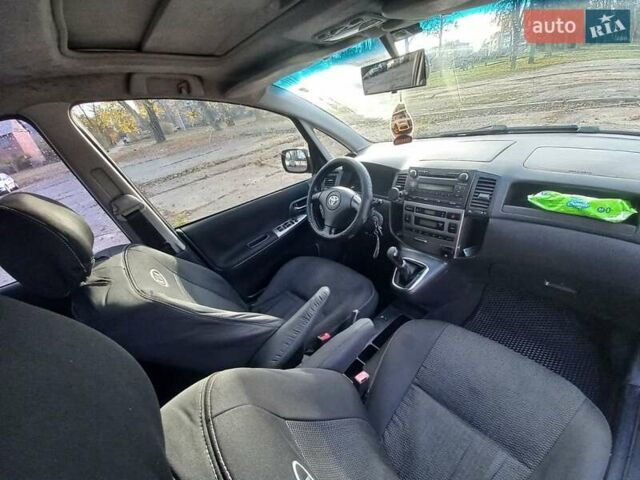 Синій Тойота Королла Версо, об'ємом двигуна 1.8 л та пробігом 240 тис. км за 4300 $, фото 10 на Automoto.ua