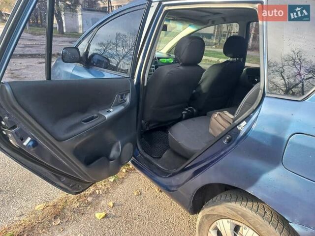 Синій Тойота Королла Версо, об'ємом двигуна 1.8 л та пробігом 240 тис. км за 4300 $, фото 9 на Automoto.ua