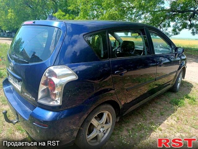 Синий Тойота Королла Версо, объемом двигателя 2 л и пробегом 320 тыс. км за 6300 $, фото 2 на Automoto.ua