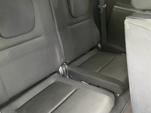 Синий Тойота Королла Версо, объемом двигателя 2 л и пробегом 314 тыс. км за 5600 $, фото 4 на Automoto.ua